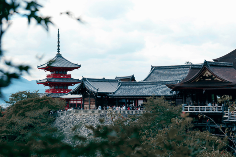 Kyoto Travel Itinerary 5 Days: A Complete Guide to Temples, Culture, and Local Experiences