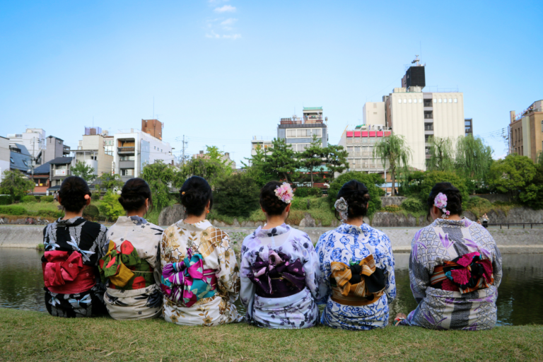 Kyoto Traditional Experience Guide: Best Cultural Activities and Local Experiences