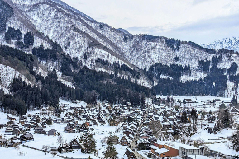 Things to Do in Japan in Winter: Zao Onsen and Shirakawa-go Guide